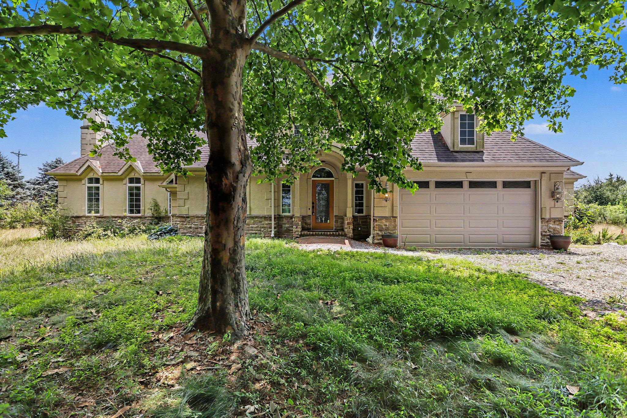 4097 Wren Rd Property Photo 6