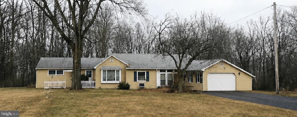 67 Carlisle Rd Property Photo 1