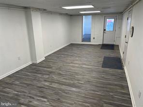 1880 W Market St Property Photo 12