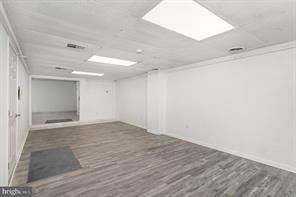 1880 W Market St Property Photo 13