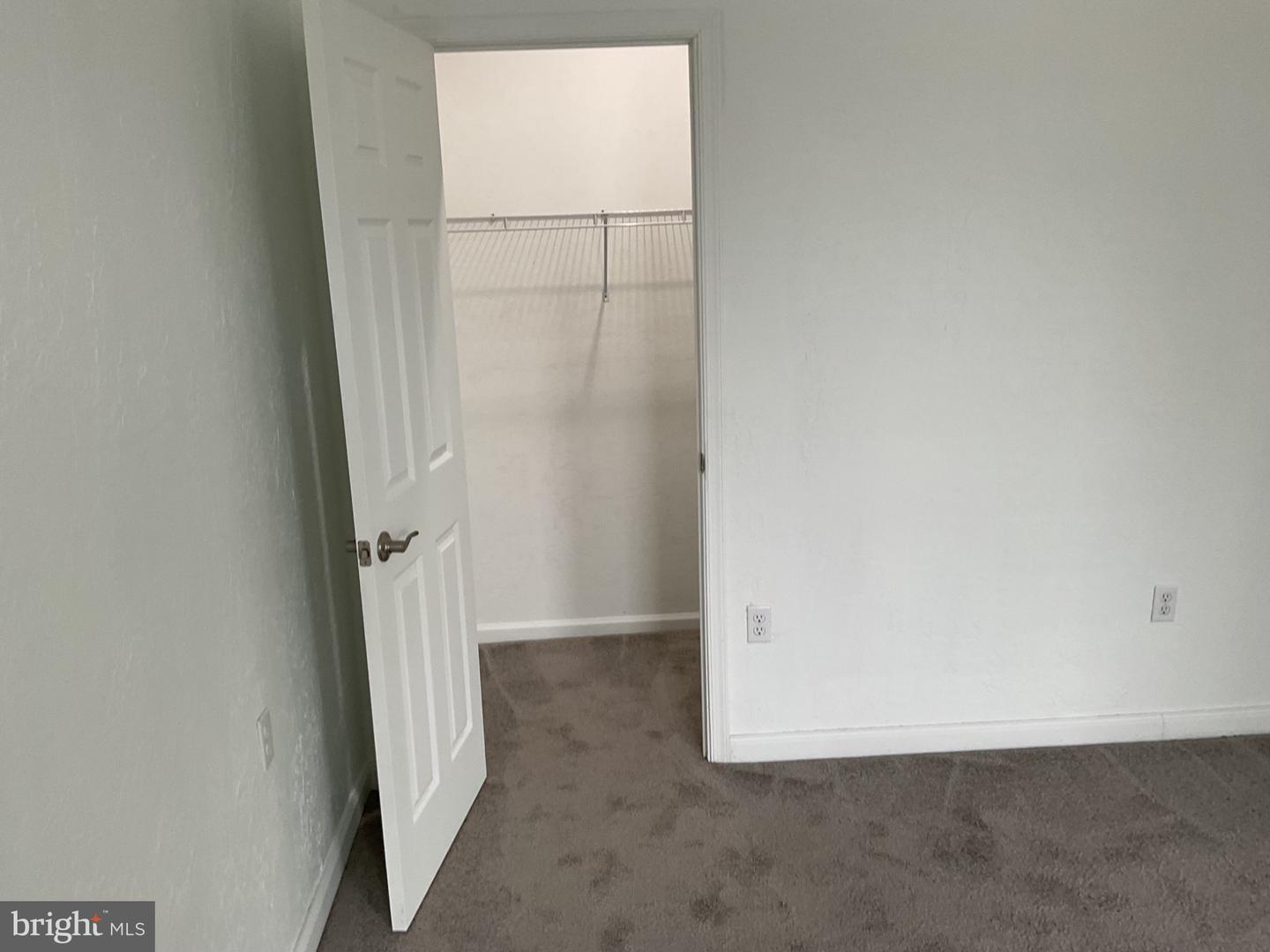 1880 W Market St Property Photo 85
