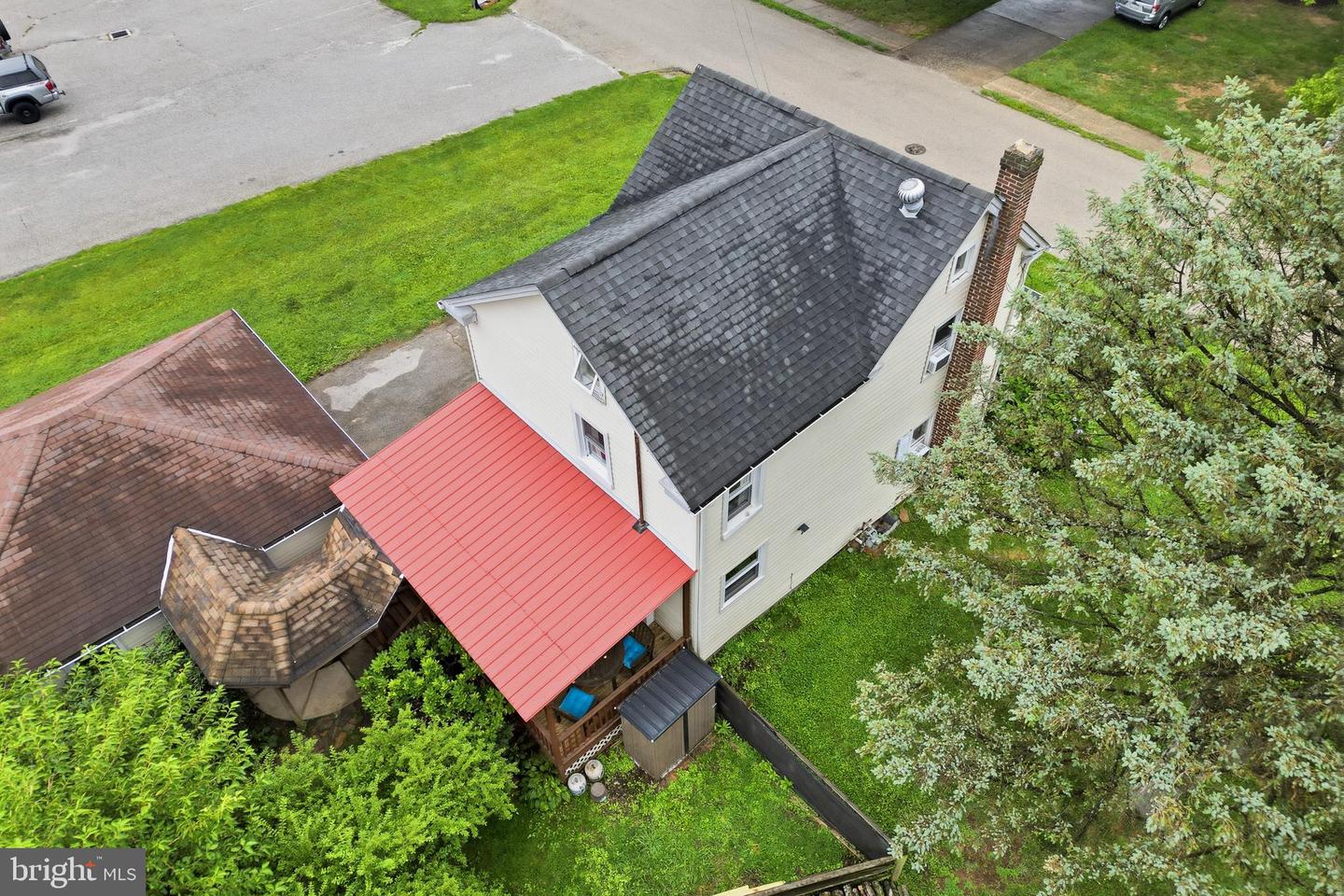6 Church St Property Photo 46