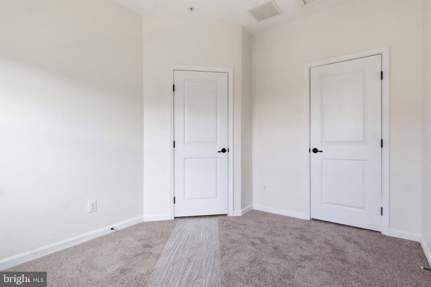 1264 Rannoch Ln #128 Property Photo 22