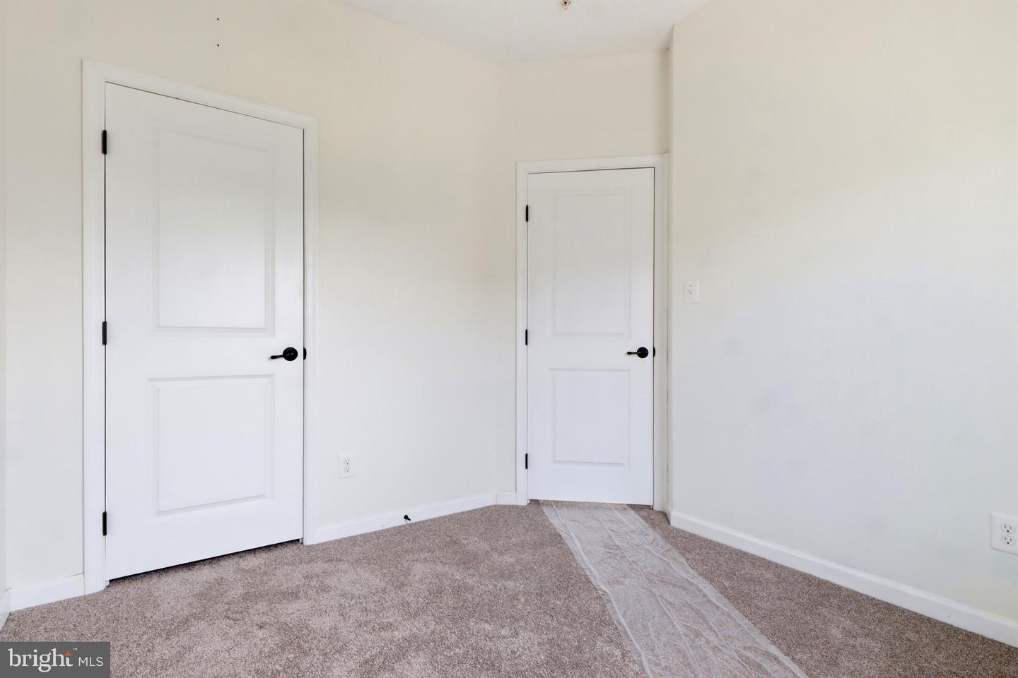 1264 Rannoch Ln #128 Property Photo 25