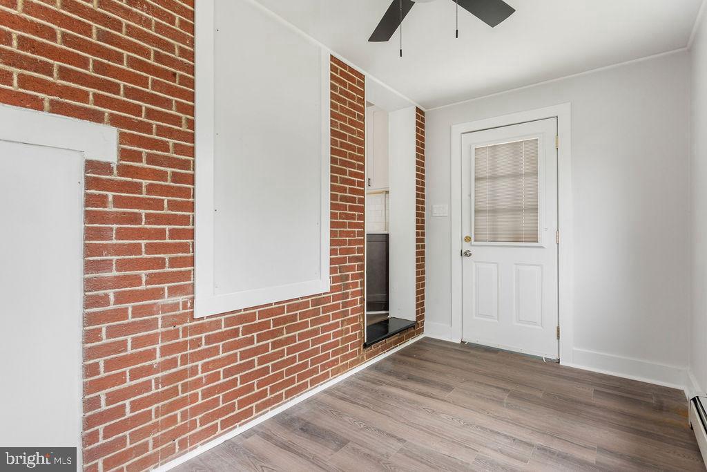 2101 W Philadelphia St Property Photo 20