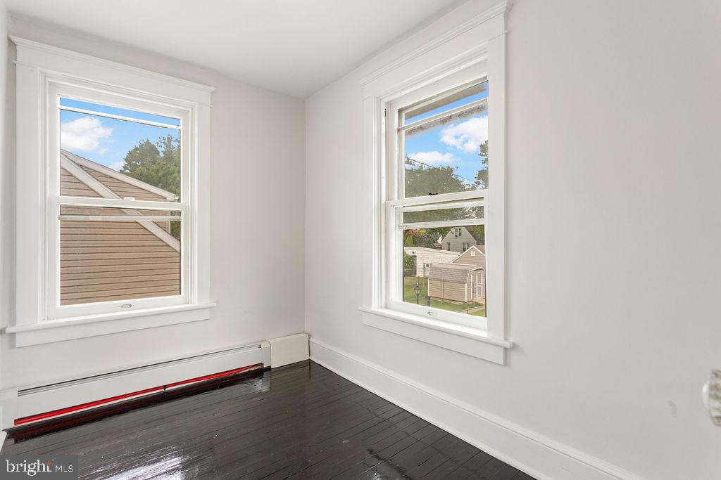 2101 W Philadelphia St Property Photo 23