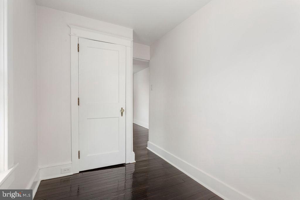 2101 W Philadelphia St Property Photo 24