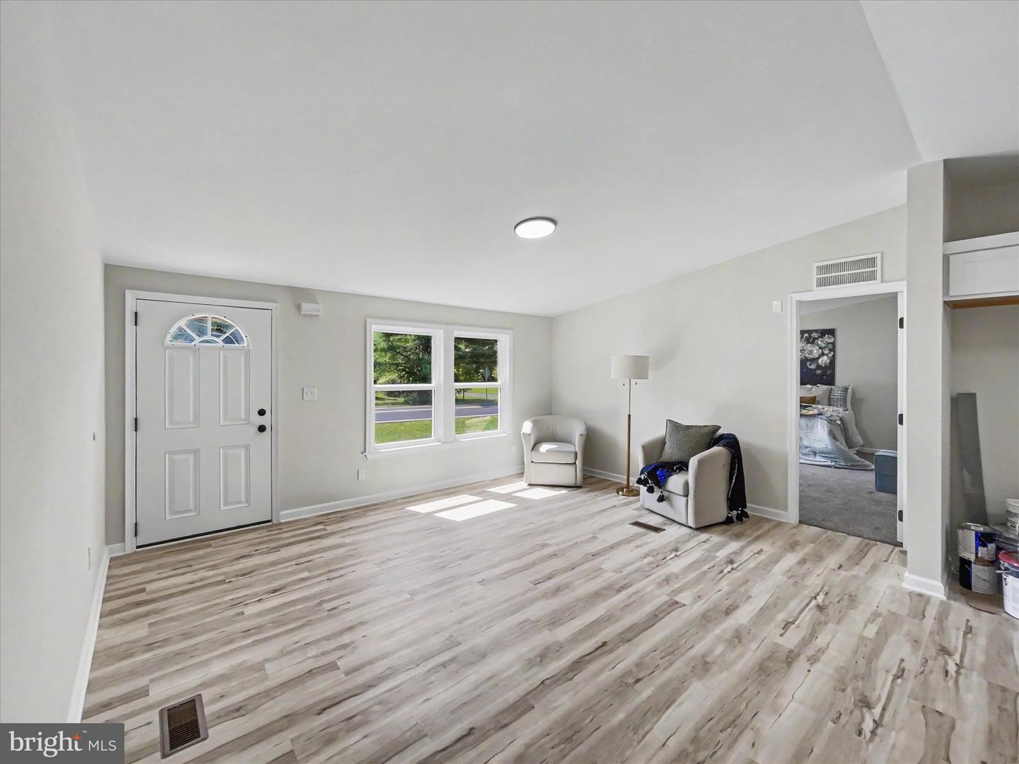 75 Cragmoor Rd Property Photo 10