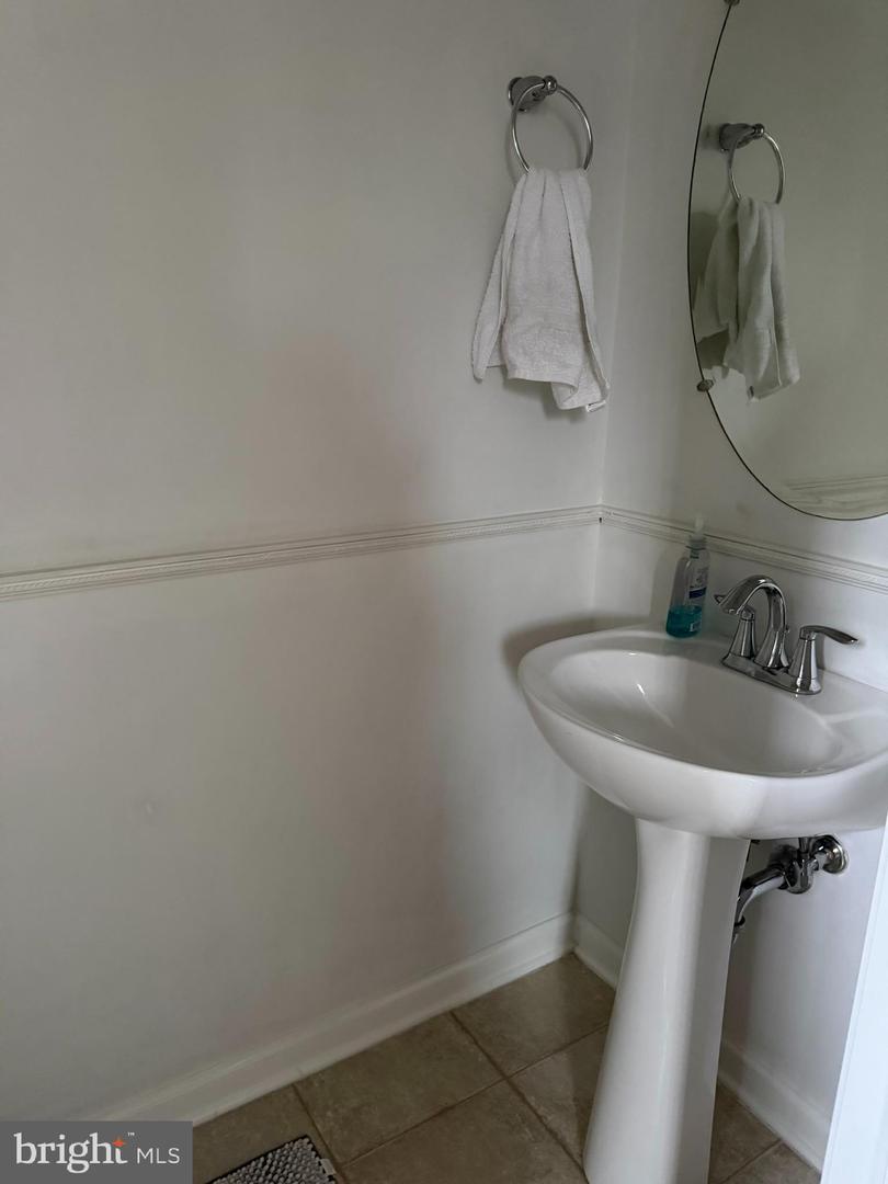 2283 Walnut Bottom Rd #33 Property Photo 11