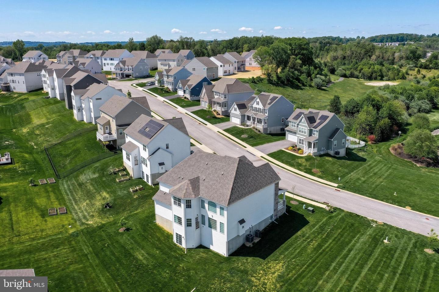 2805 Alperton Dr Property Photo 79