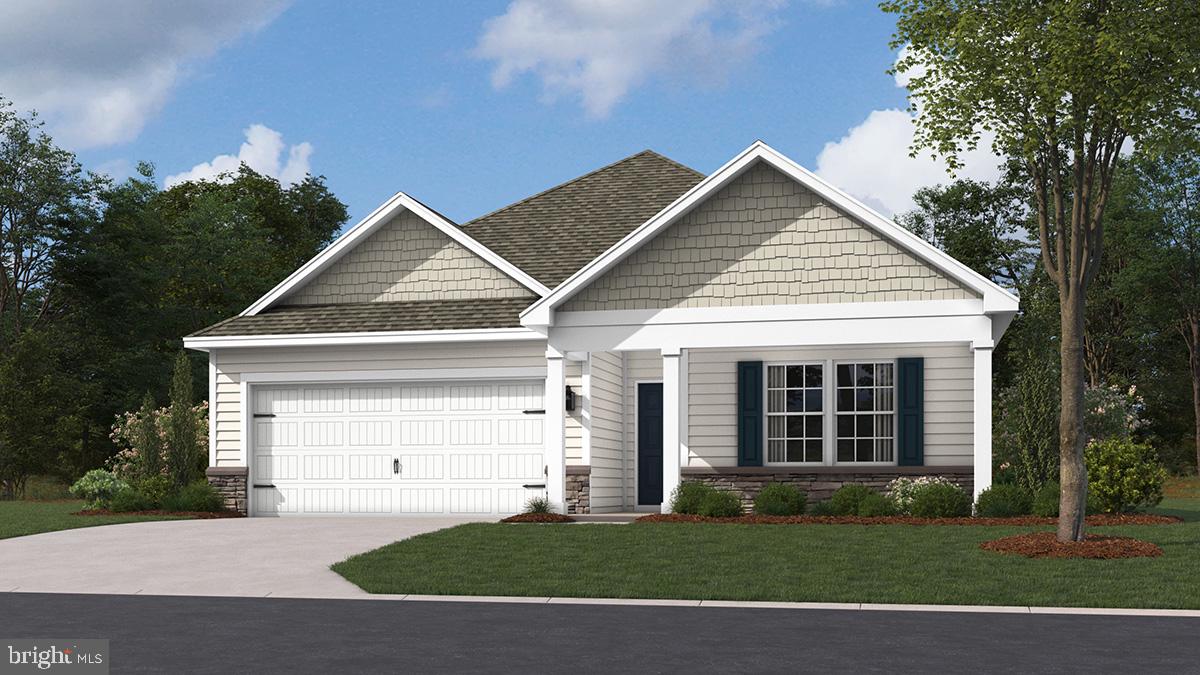 130 AMBER LN