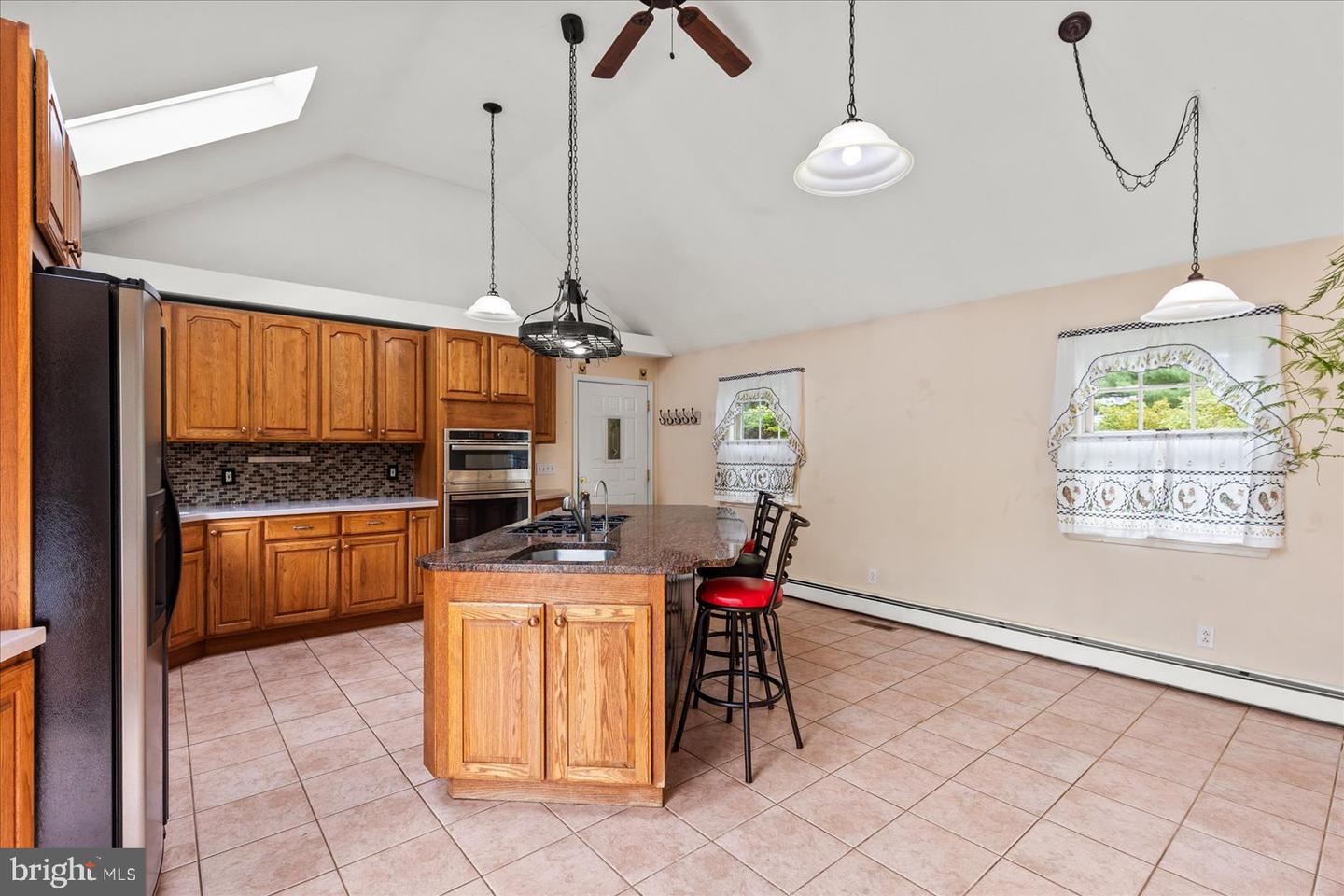 333 Newcomer Rd Property Photo 8