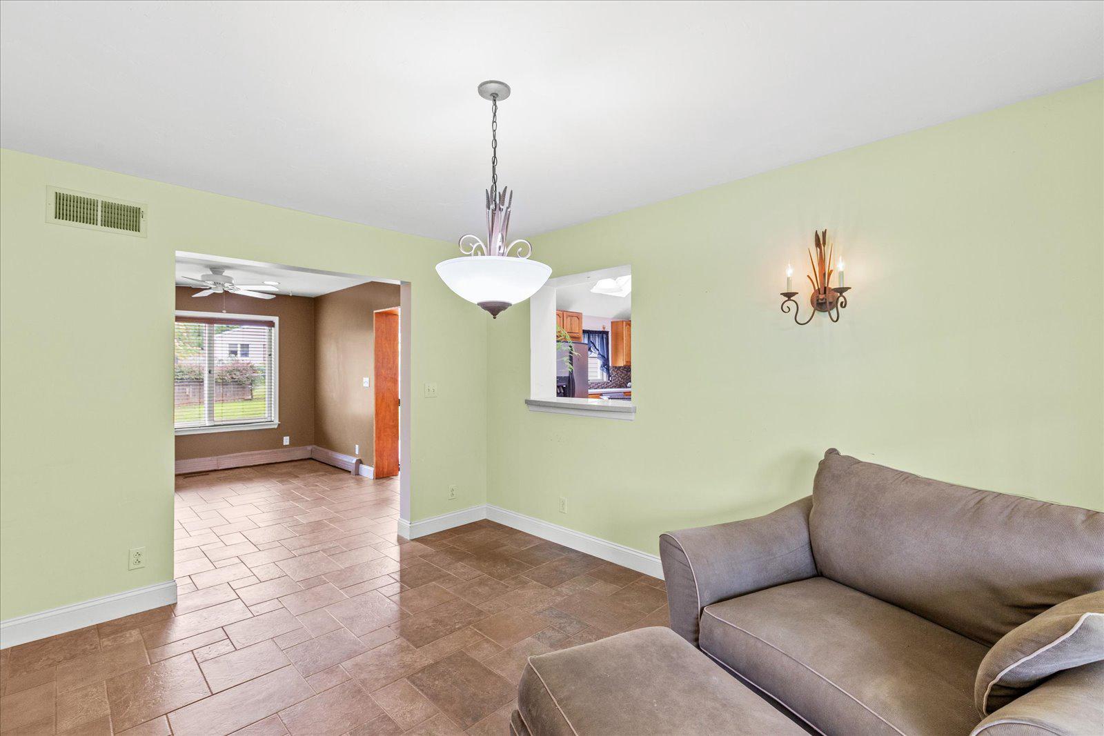 333 Newcomer Rd Property Photo 21