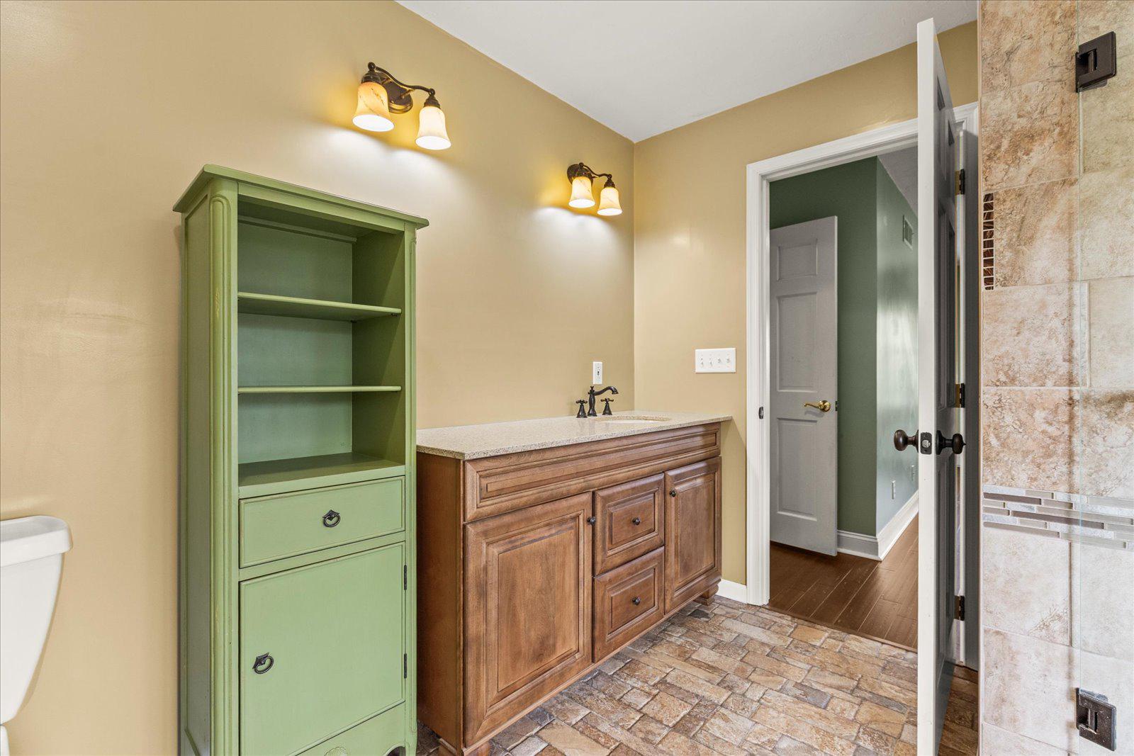 333 Newcomer Rd Property Photo 26