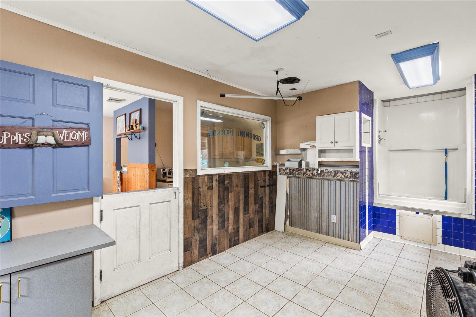 333 Newcomer Rd Property Photo 49