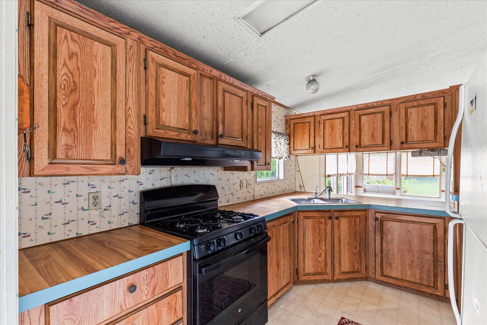 333 Newcomer Rd Property Photo 81