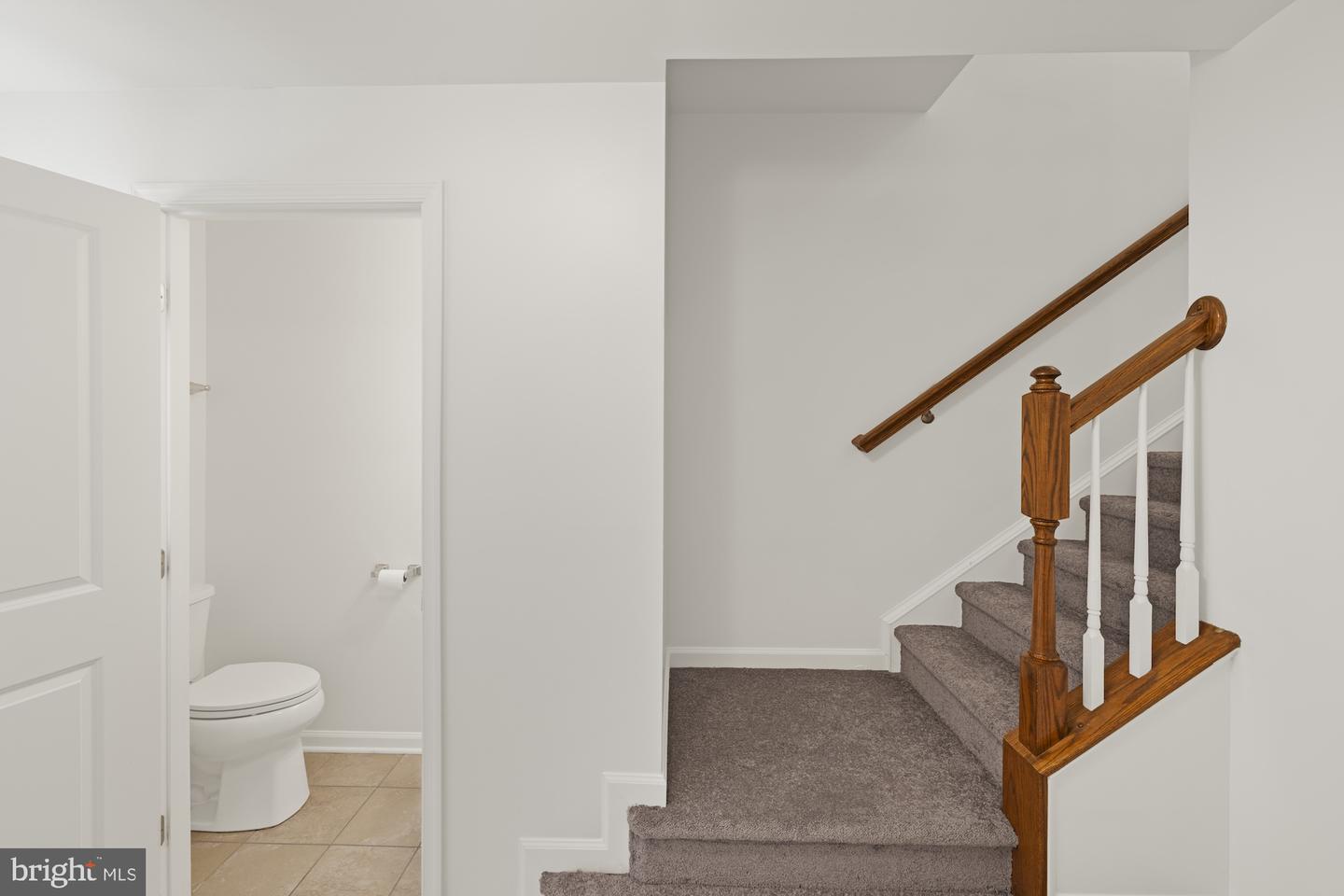 418 Charles Ave Property Photo 25