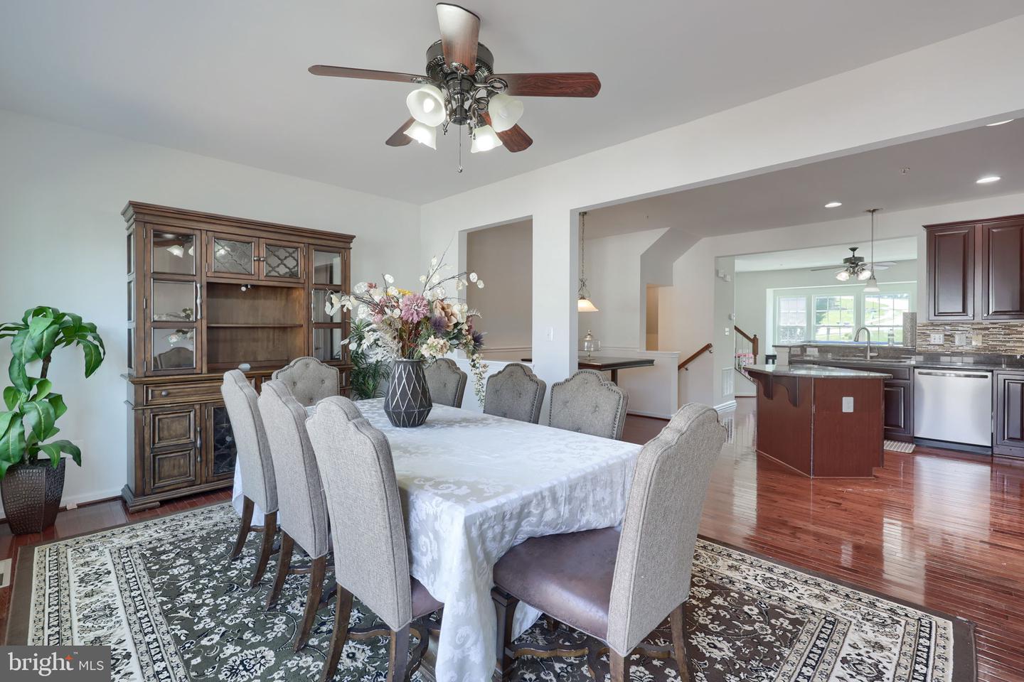 1277 Stonehaven Way Property Photo 8