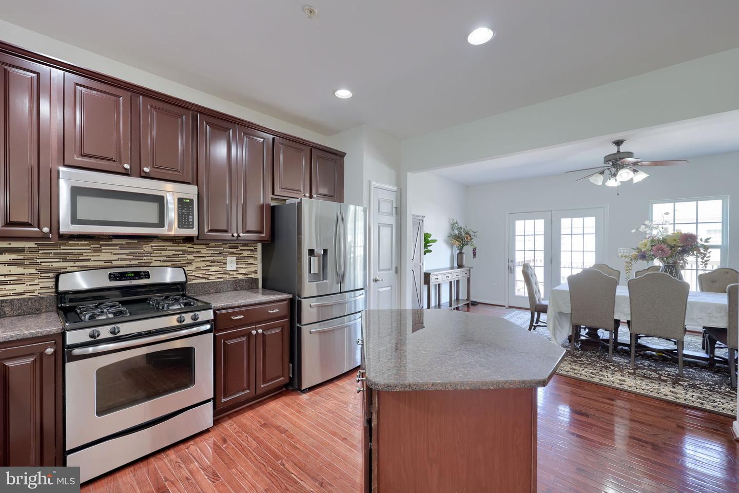 1277 Stonehaven Way Property Photo 11