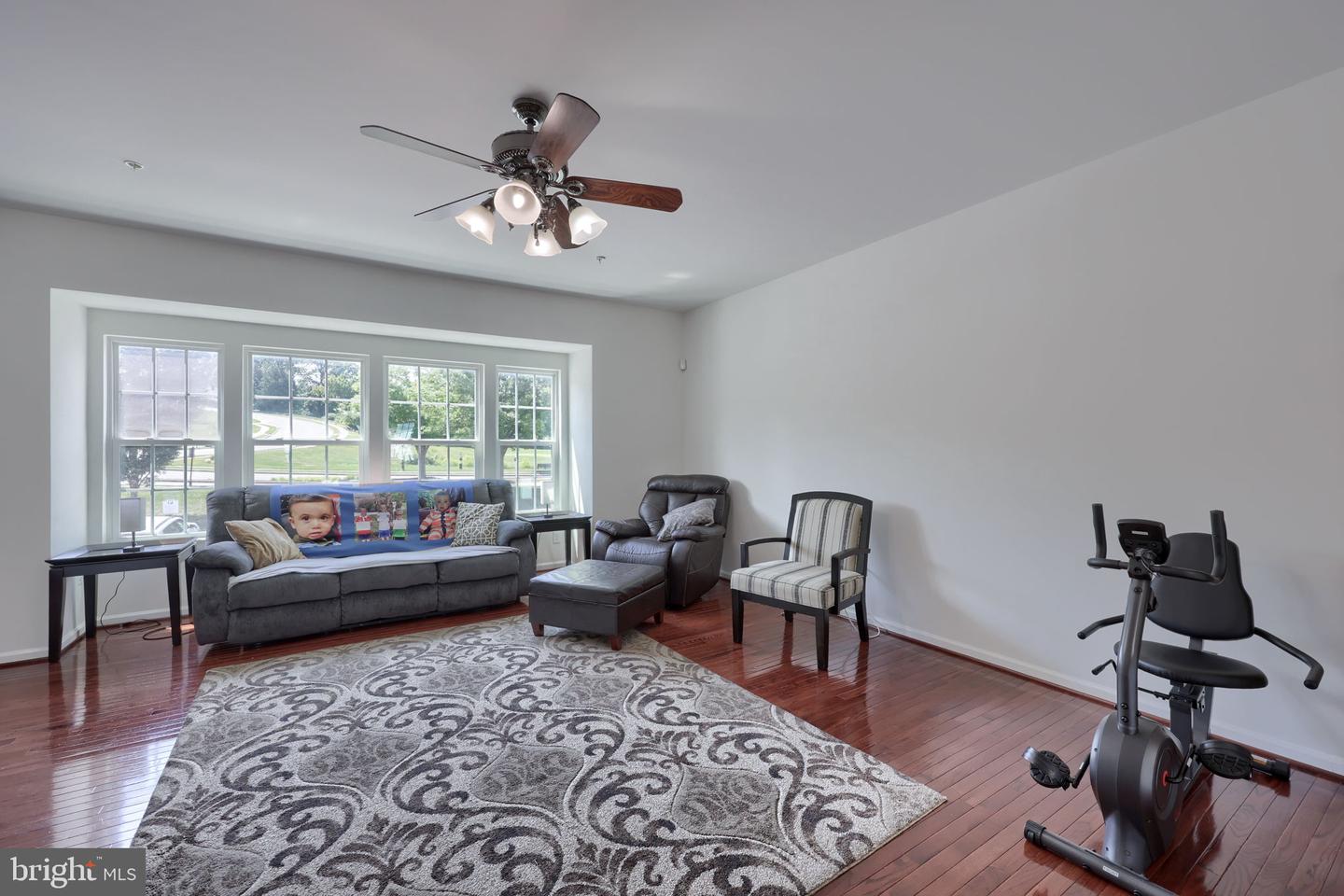 1277 Stonehaven Way Property Photo 15