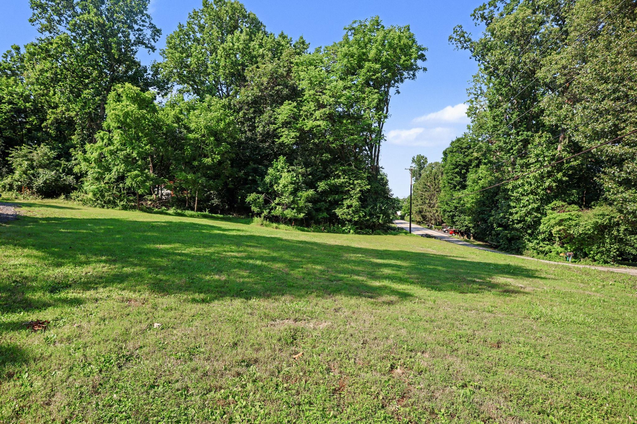 1041 Rohlers Church Rd Property Photo 11