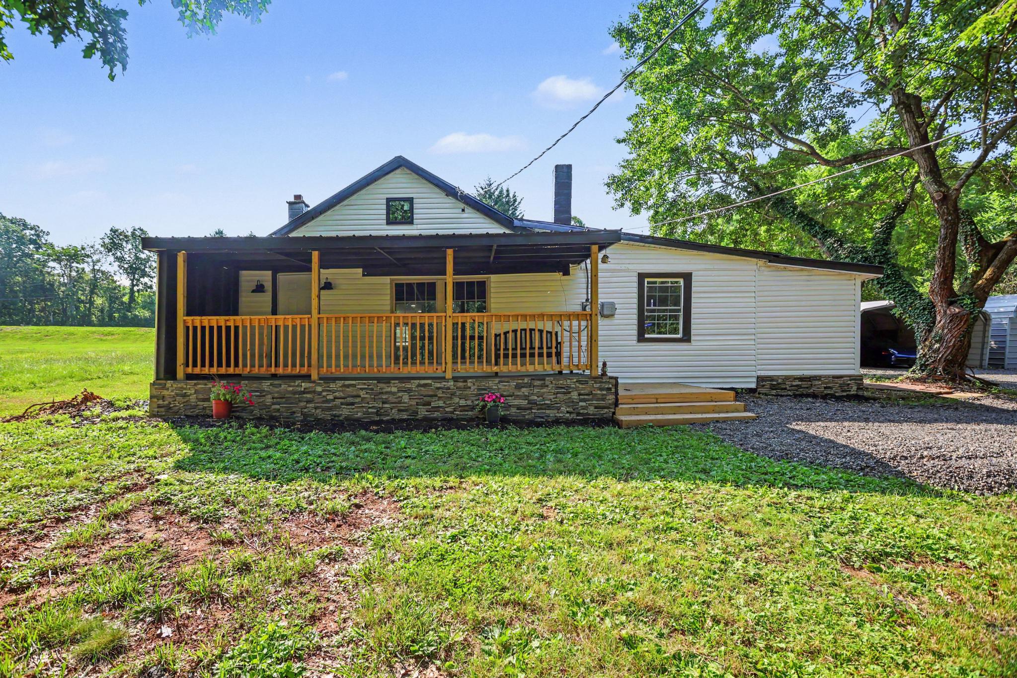 1041 Rohlers Church Rd Property Photo 22