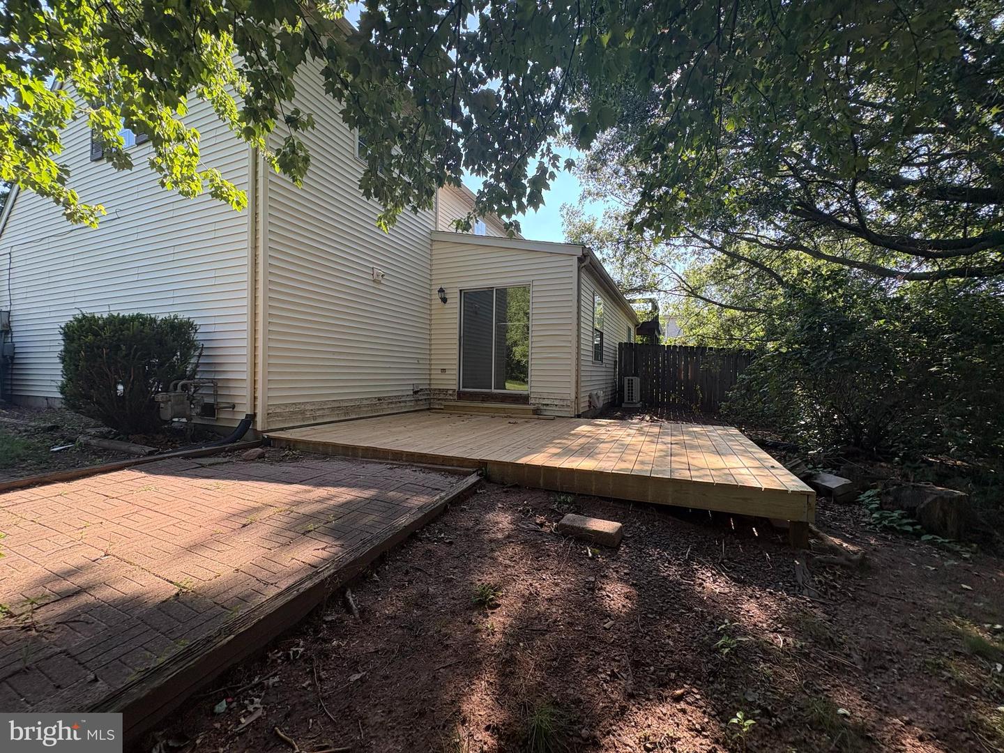 1840 Condor Ln Property Photo 3