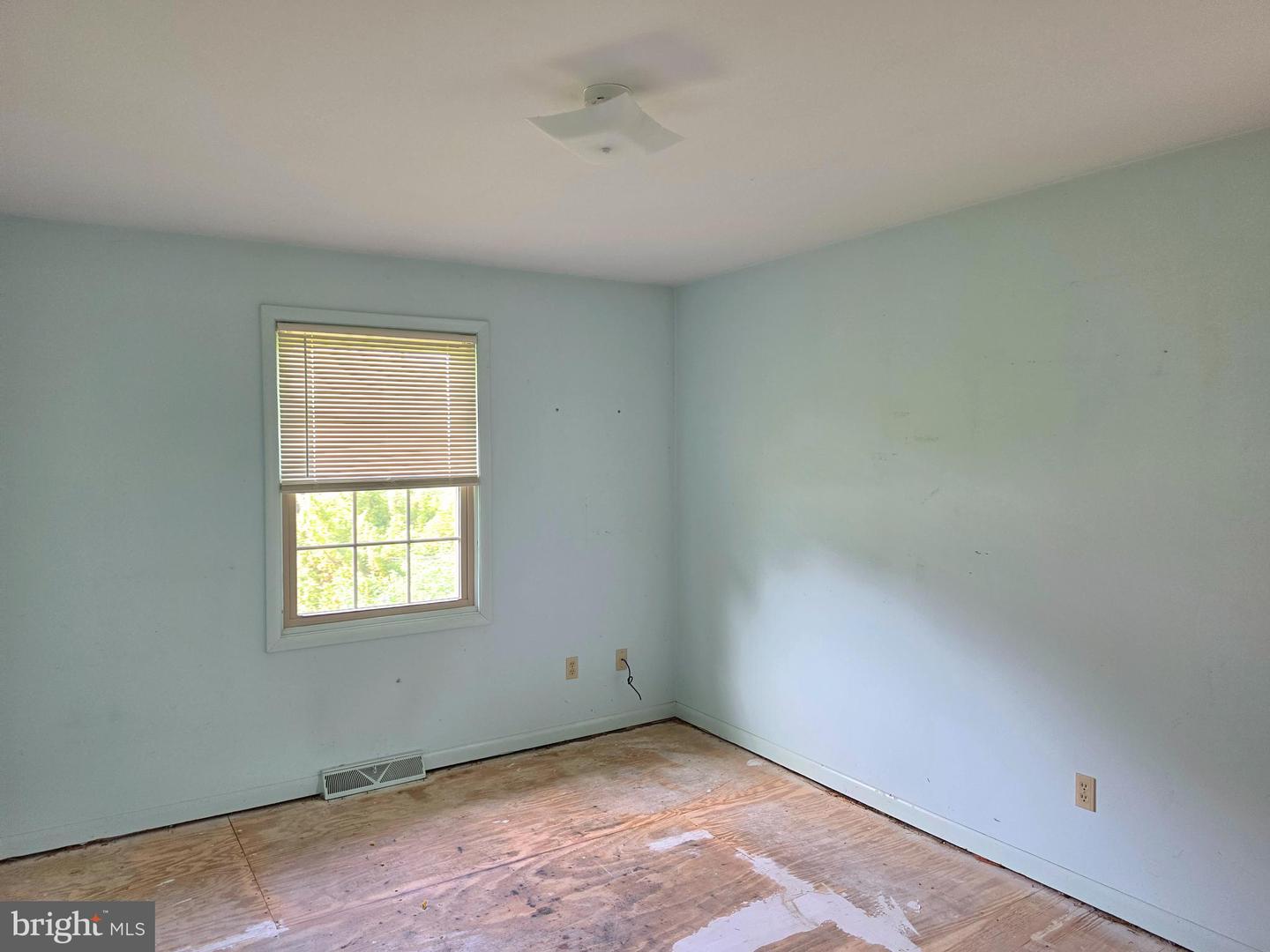 3765 Compton Ln Property Photo 8