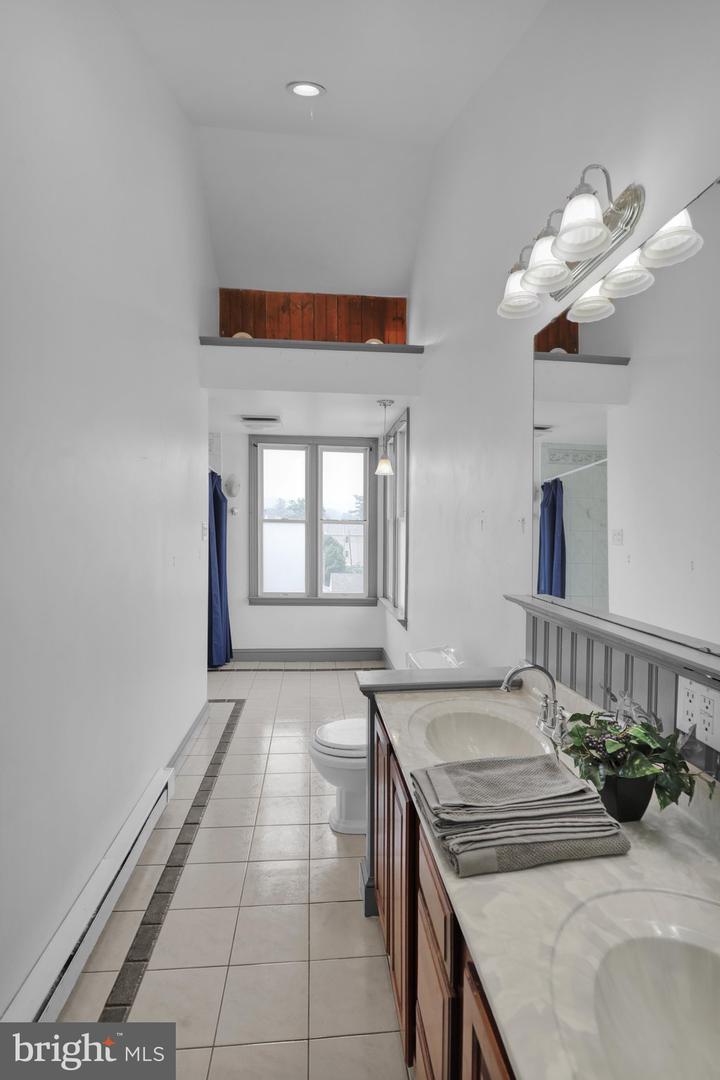 124 Orange St Property Photo 19