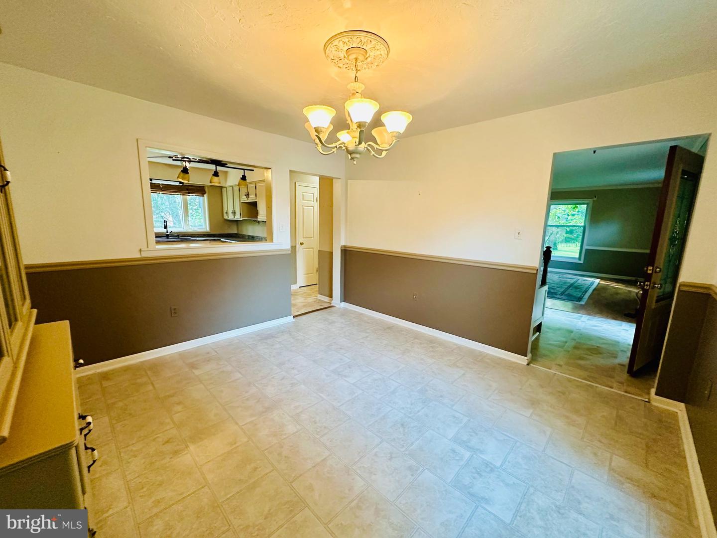35 Johnston Cir Property Photo 9