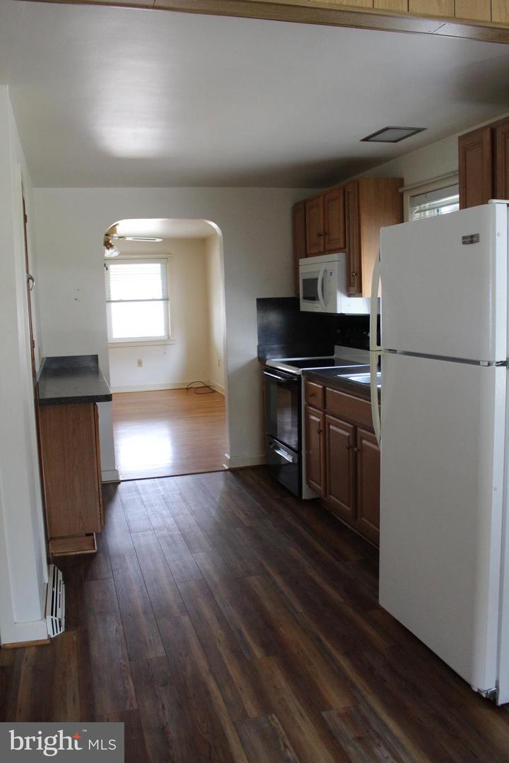 4840 Lehman Rd Property Photo 6