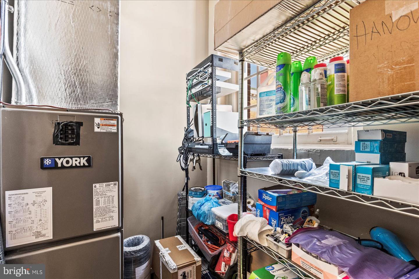 195 Stock St Property Photo 12