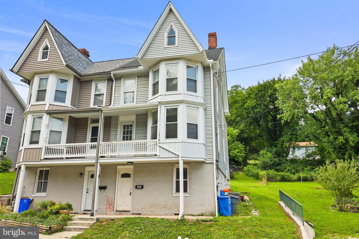 167 Hanover Street Property Photo 2