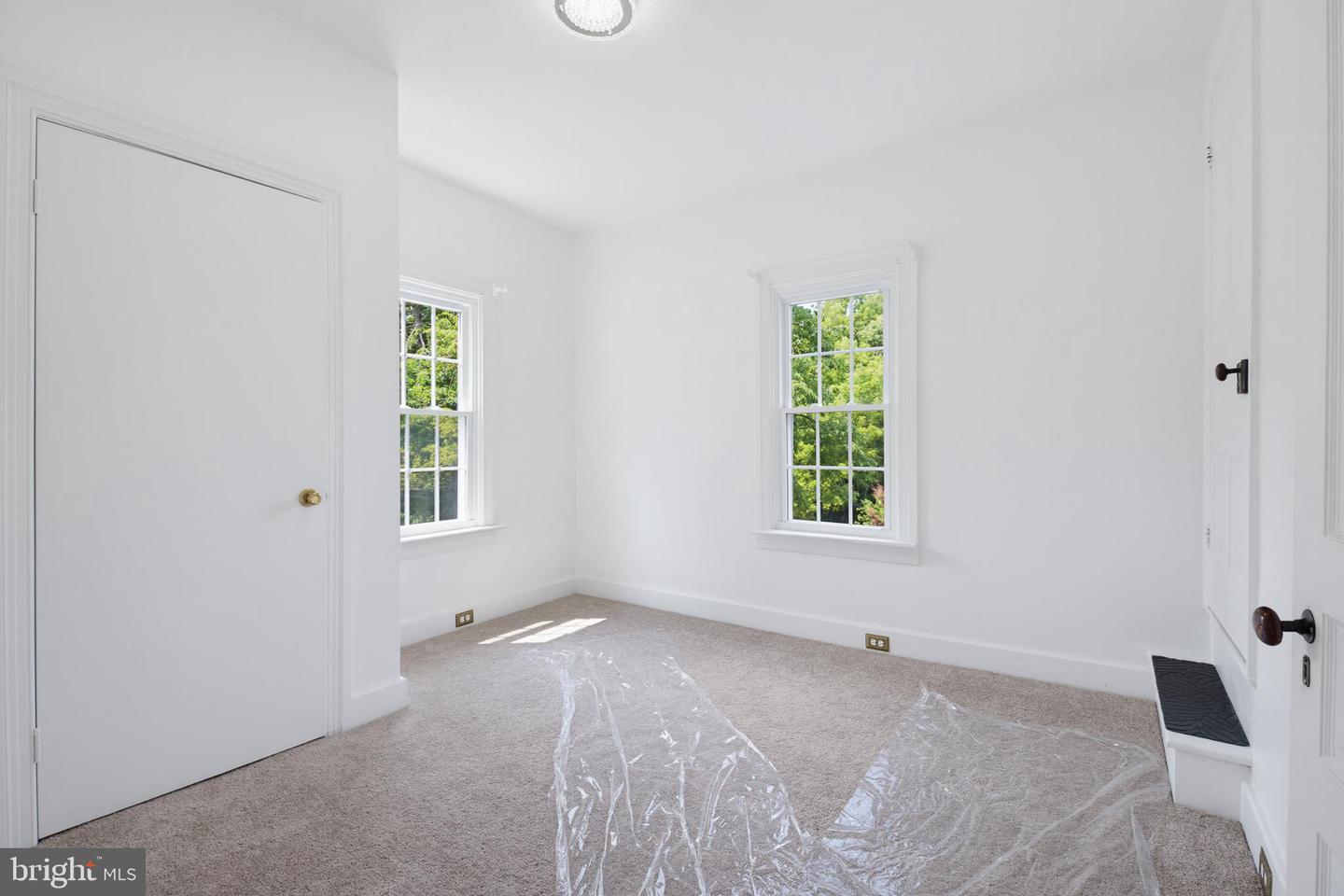 728 Academy Rd Property Photo 19