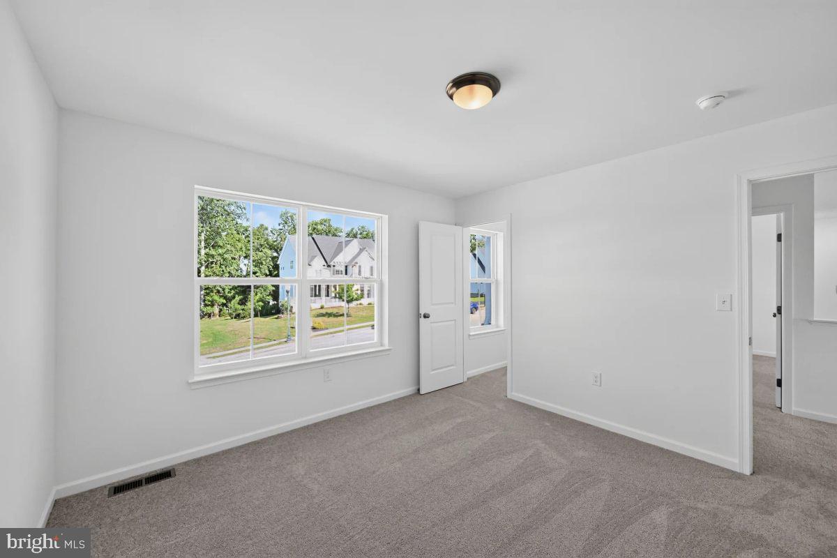 321 Greenwood Rd Property Photo 35
