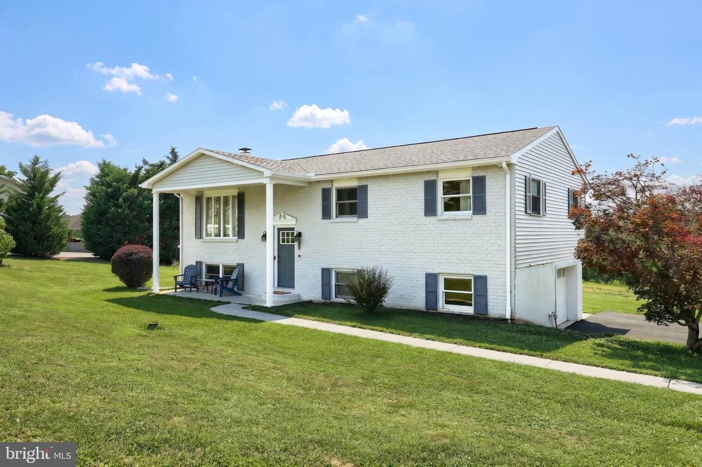 1624 Haar Rd Property Photo 6