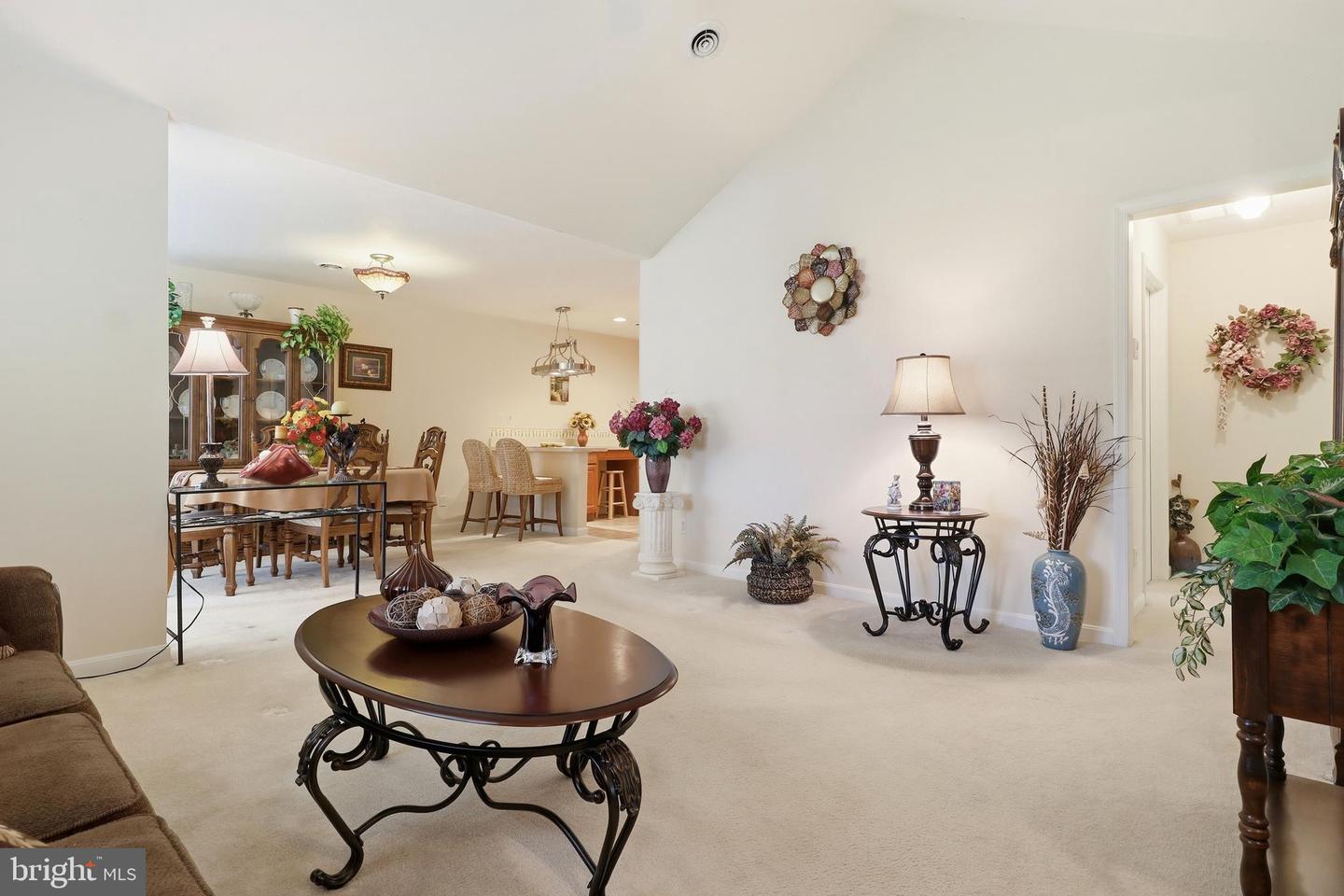 2164 Knob Hill Property Photo 6