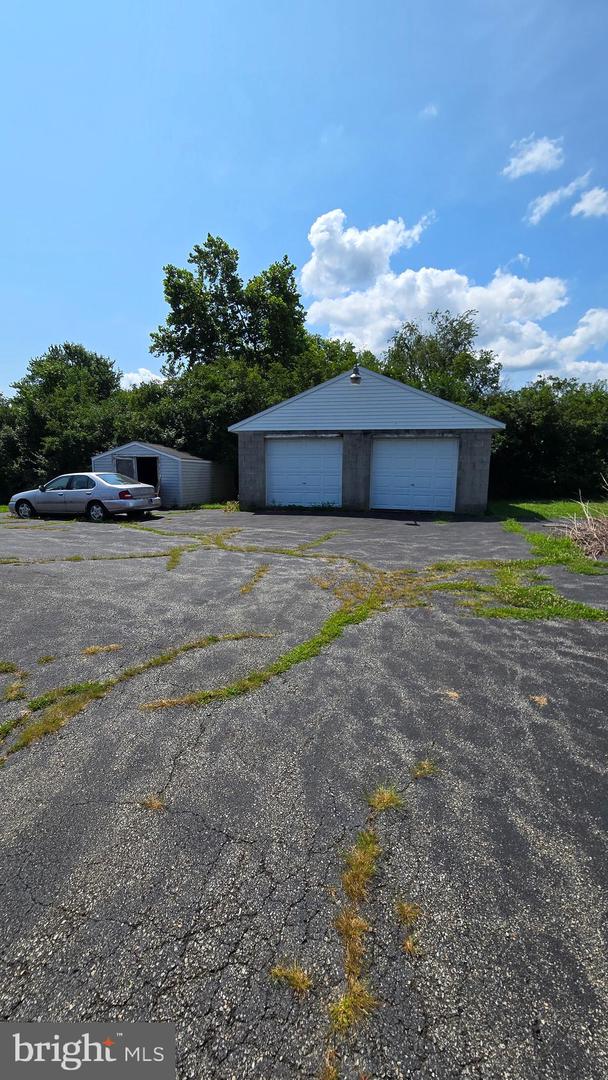 532 Riverview Dr Property Photo 7