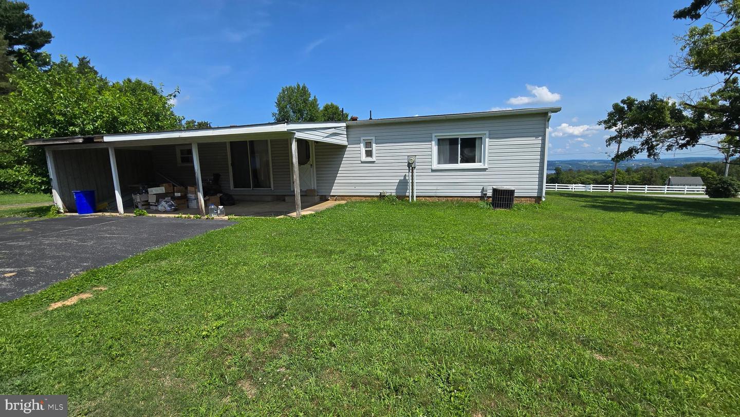 532 Riverview Dr Property Photo 10