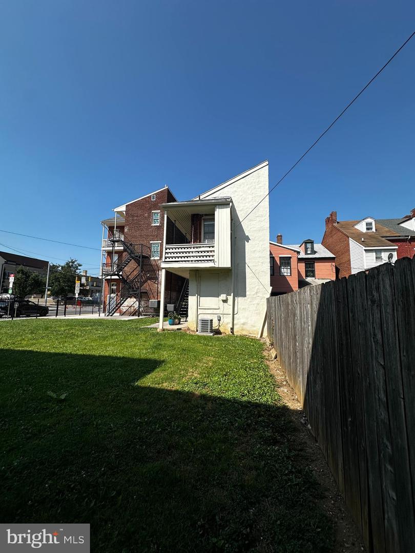 149 S Beaver St Property Photo 11