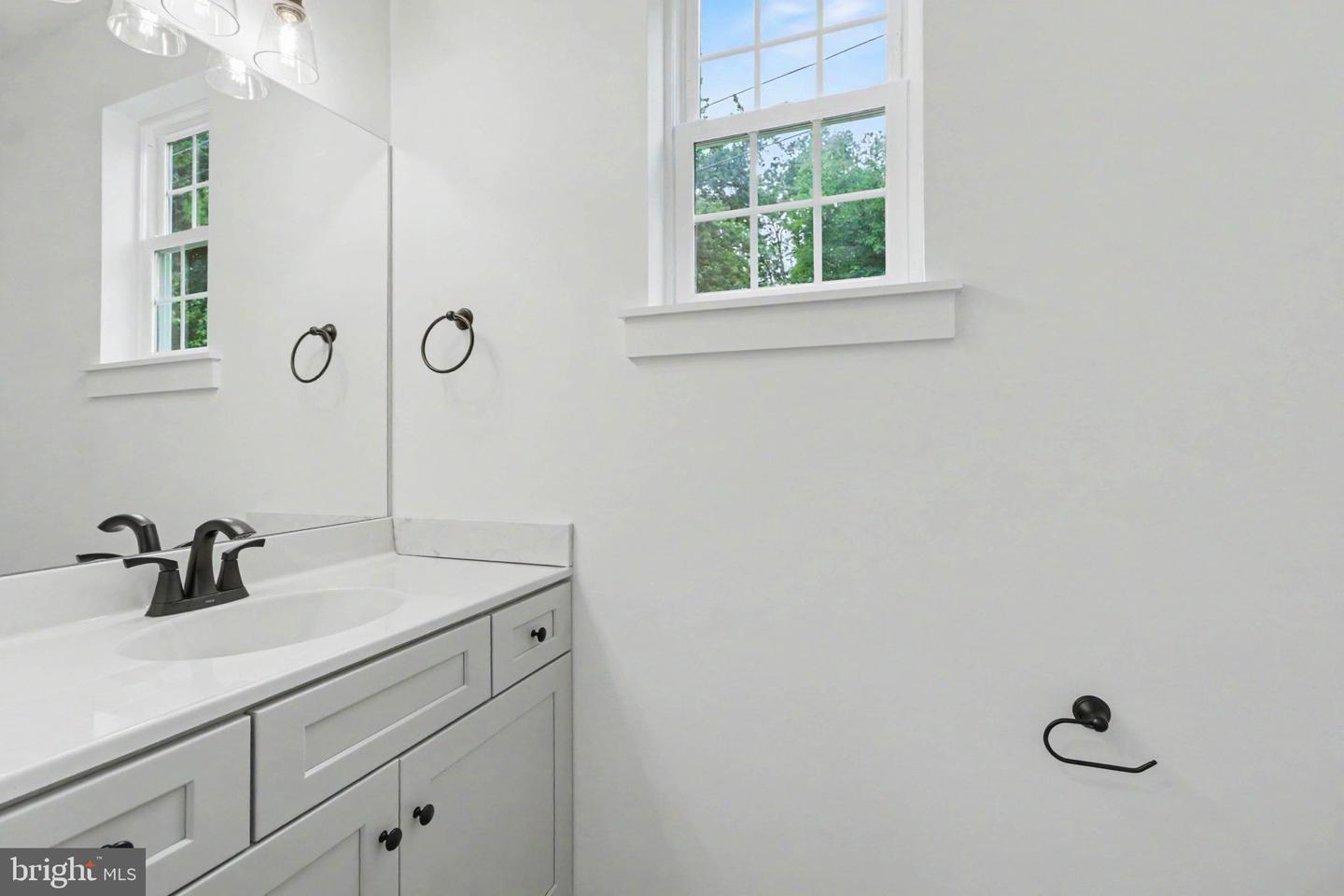 507 S Baltimore St Property Photo 3