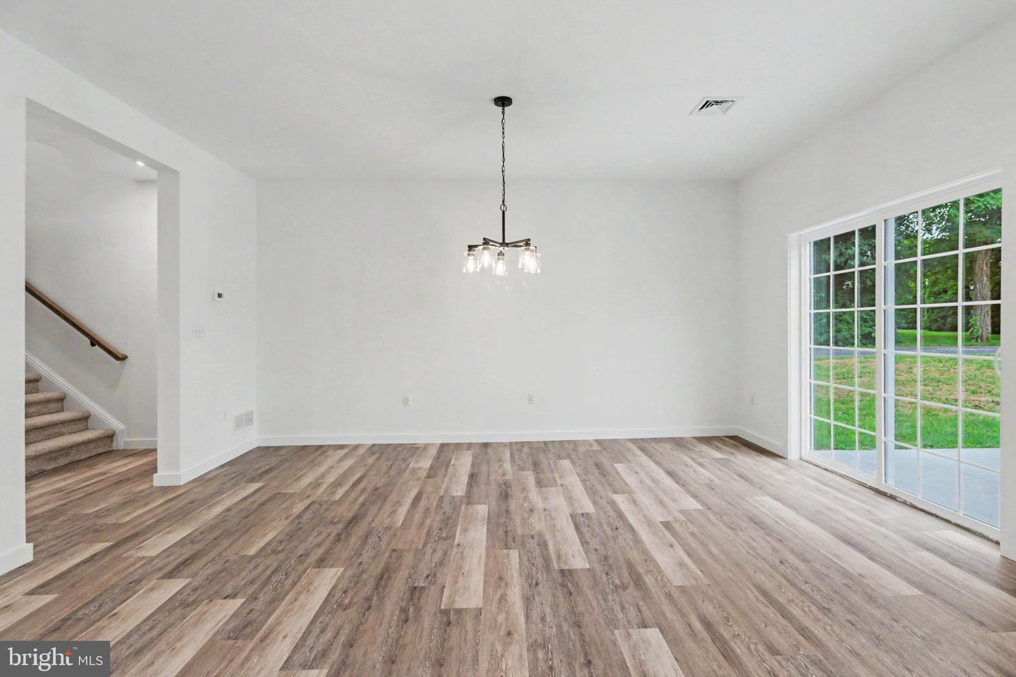 507 S Baltimore St Property Photo 8