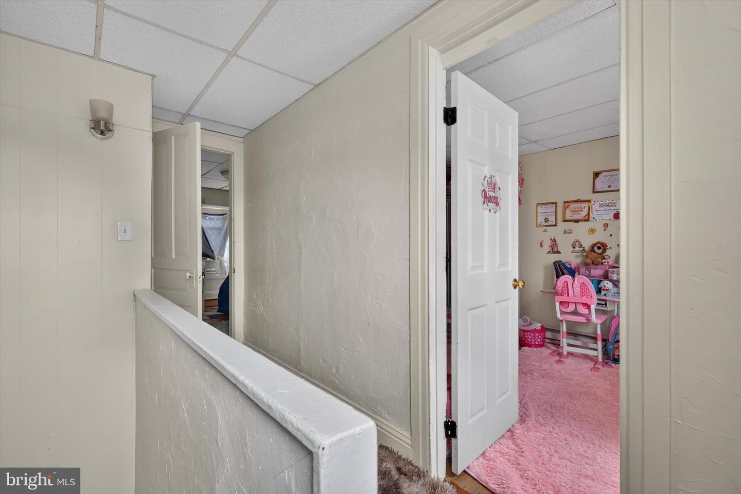 1547 W King St Property Photo 24