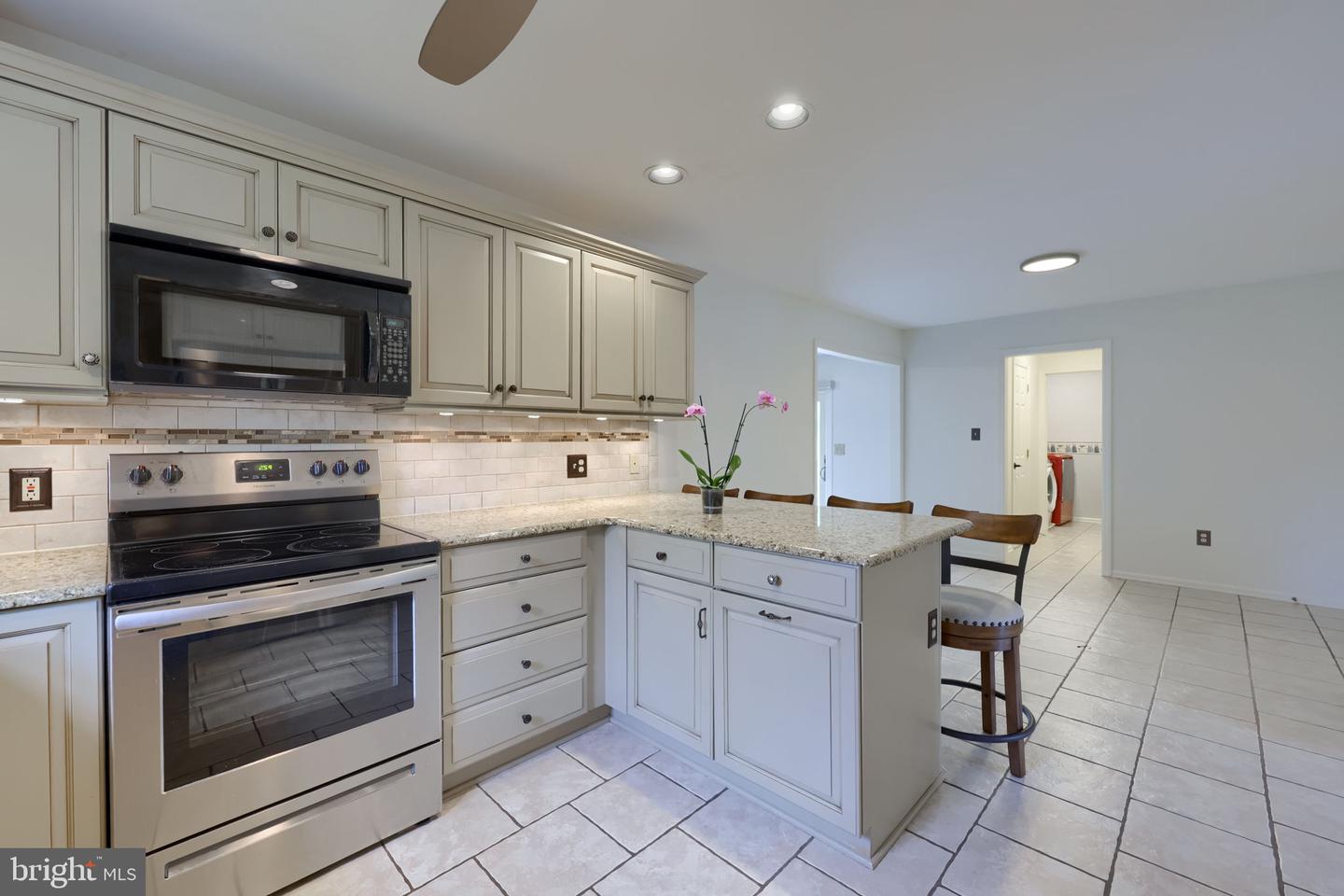 740 Chesterbrook Dr Property Photo 11