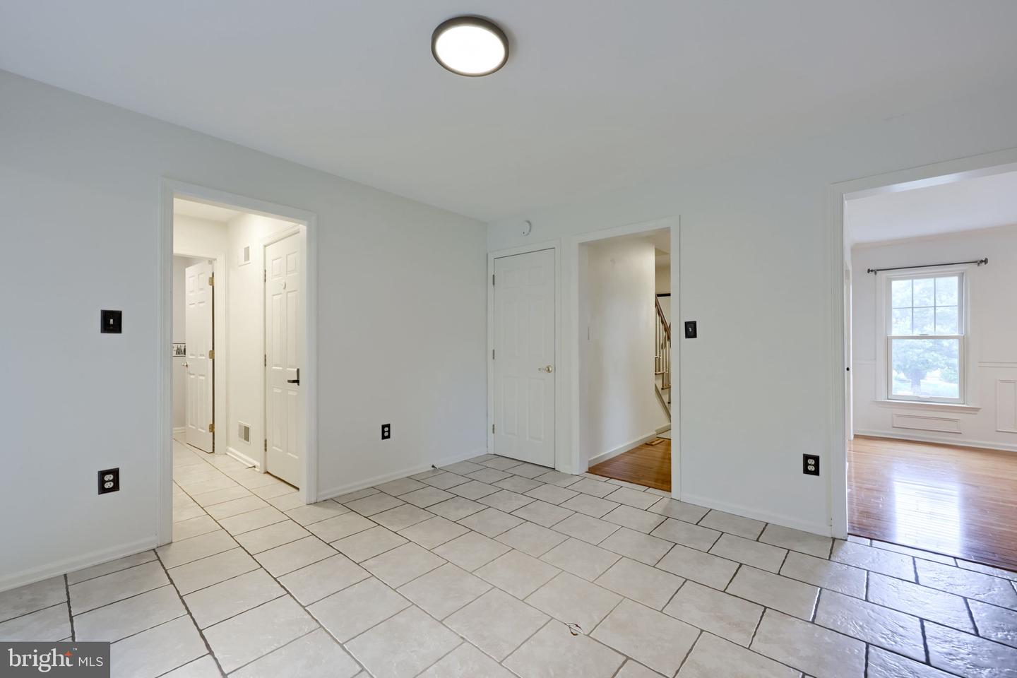 740 Chesterbrook Dr Property Photo 16