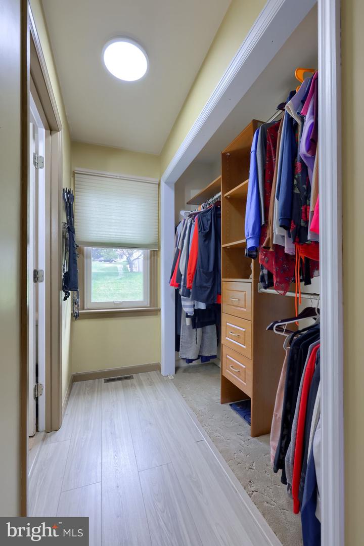 740 Chesterbrook Dr Property Photo 30