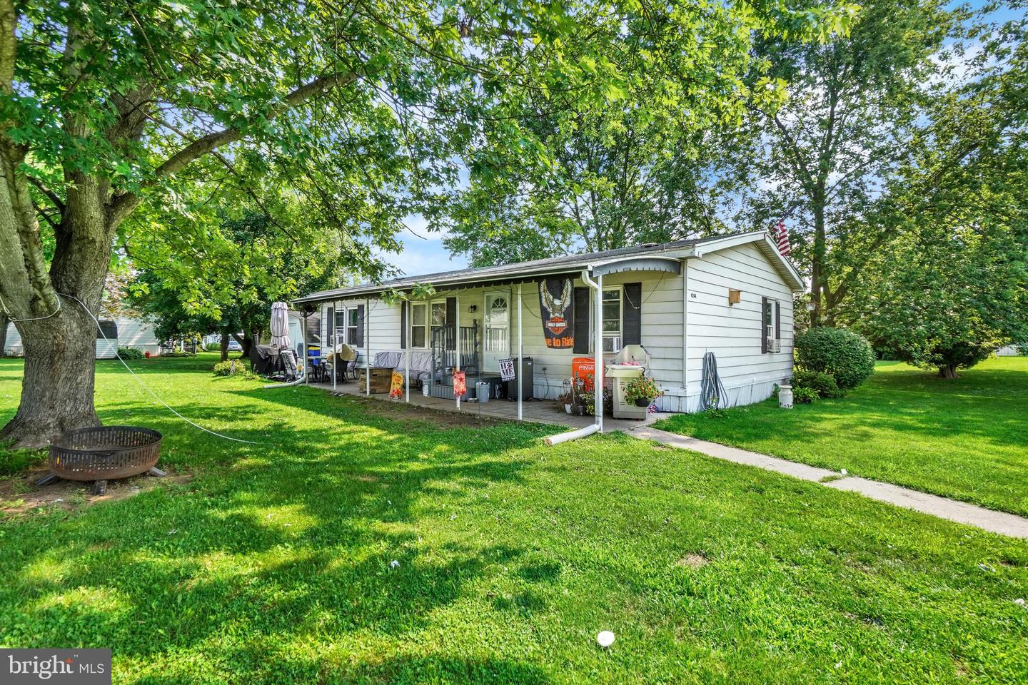 4244 Leah Ave Property Photo 1