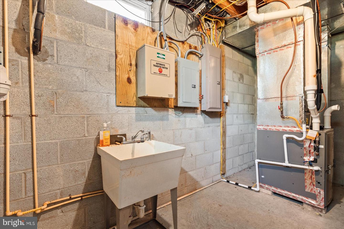 6467 Pamadeva Rd Property Photo 43