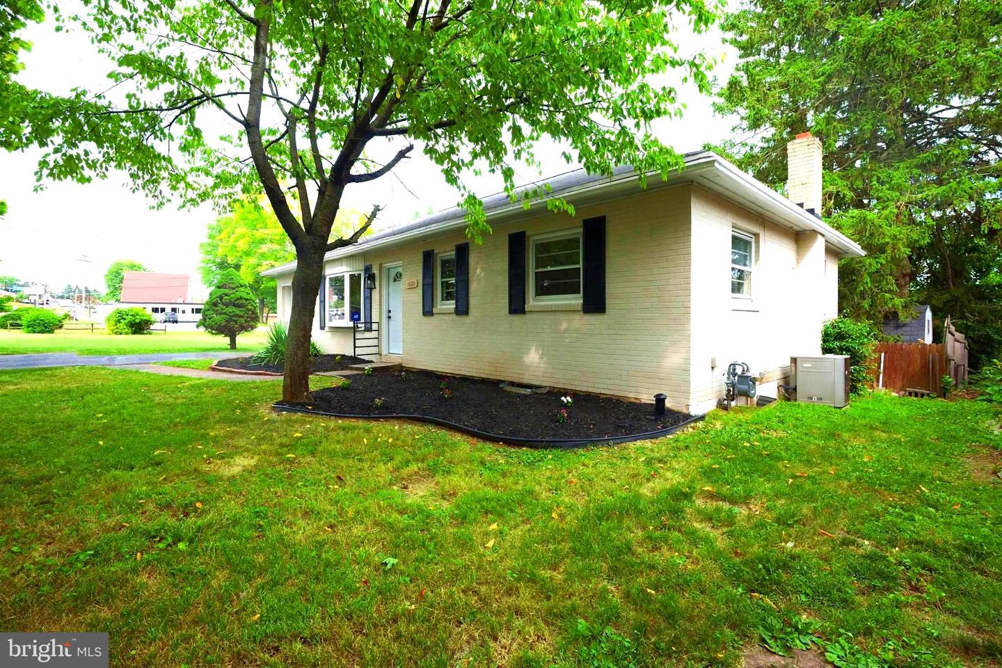 1020 Hanover Rd Property Photo 4