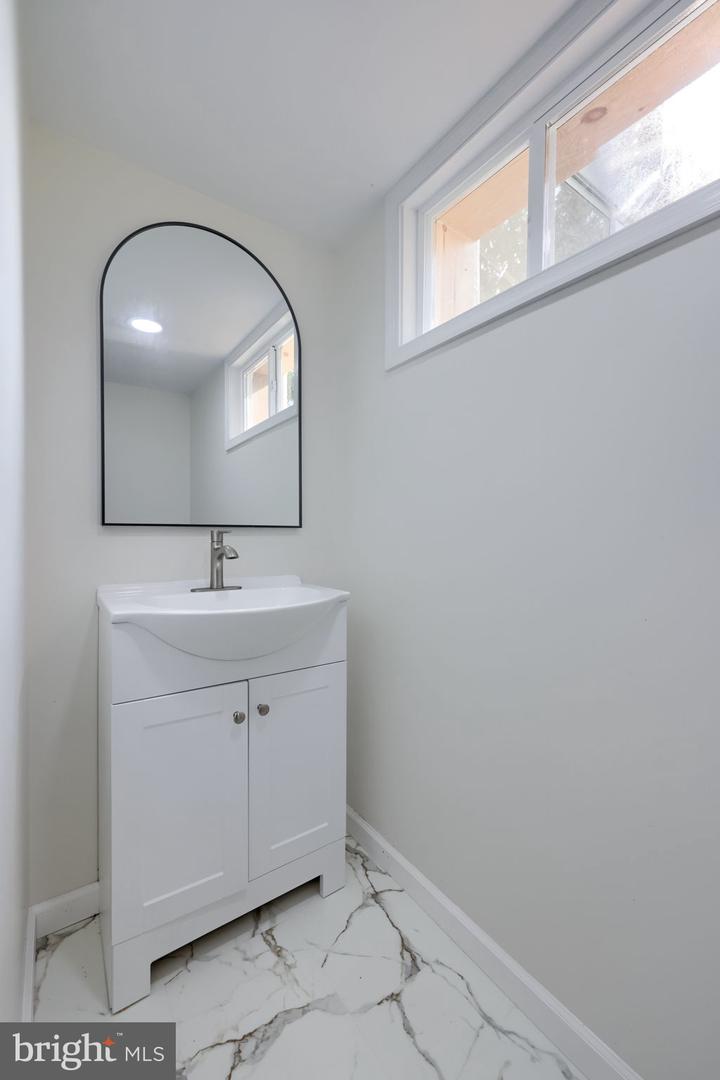 1020 Hanover Rd Property Photo 33